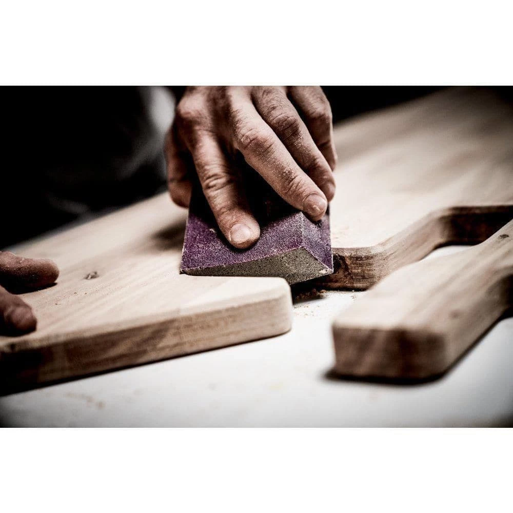 3M Pro Grade Precision 2.875 in. x 4.5 in. x 1 in. 220 Grit Edge Detailing Dual Angle Sanding Sponge 6 3M Pro Grade Precision 2.875 in. x 4.5 in. x 1 in. 220 Grit Edge Detailing Dual Angle Sanding Sponge - Image 4